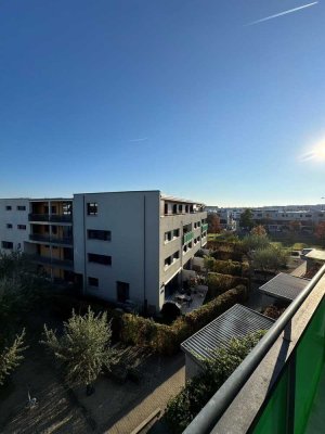 SHK Neuvorstellung !! "Gute Aussichten" 3-Zimmer-WHG mit Fernblick, FFM-Riedberg. Frei ab 1.7.26 !!