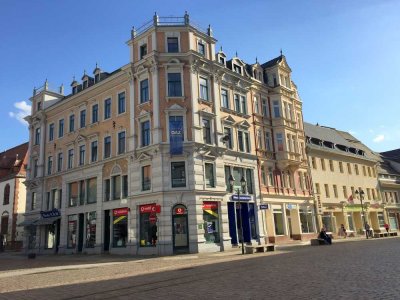 Charmante 2-Raum-Wohnung am Obermarkt – Lichtdurchflutetes Wohnen in Döbeln