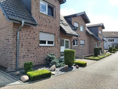 Erkelenz - Große Maisonette-Wohnung mit offenem Studio