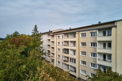 Ankommen und wohlfühlen - sanierte 4-Zimmerwohnung mit Balkon