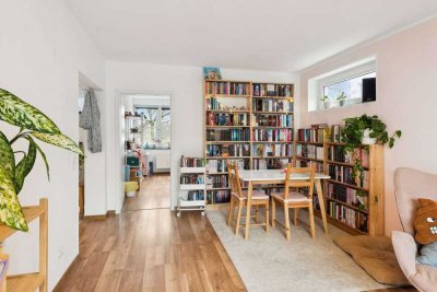 � 3-Zimmer-ETW mit Balkon, Nahwärmeversorgung & stabiler Vermietung in Köln-Mülheim