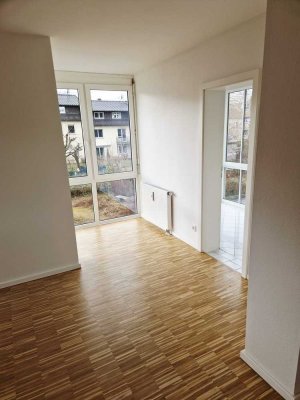 Gepflegte 2-Zimmer-Wohnung mit Balkon in München-Hadern