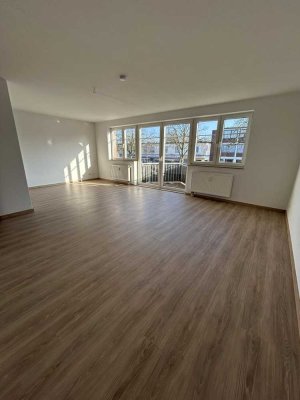 3-Zimmer-Wohnung mit Balkon in Wilhelmshaven Fedderwardergroden
