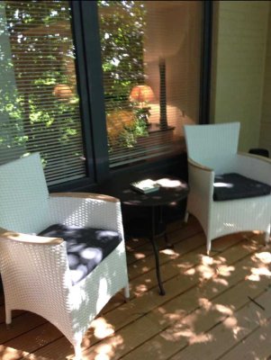 Attraktive möblierte Wohnung mit Terrasse in Düsseldorf zu vermieten