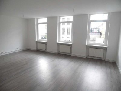 Schöne 3-Zimmer-Wohnung mit EBK in bester Lage!