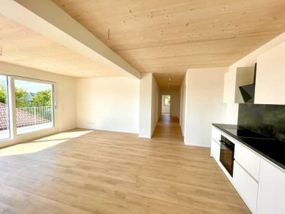 Hochwertige 3-Zimmer-Wohnung mit Balkon in ruhiger Lage