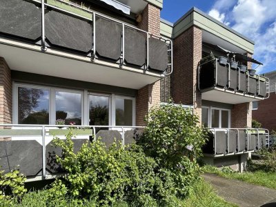 Erstbezug nach Sanierung: freundliche 6-Zimmer-Wohnung mit zwei Balkonen in Köln