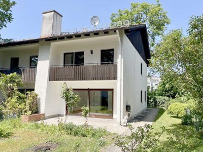 Neu renovierte Doppelhaushälfte mit Garten in ruhiger, grüner Wohnlage