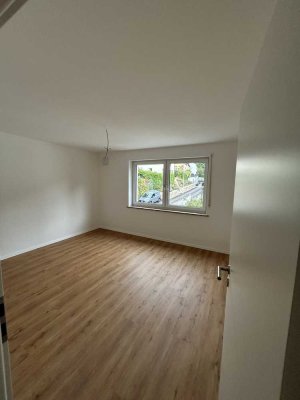 3-Zimmer-Wohnung im DG in Schwandorf - Erstbezug nach energetischer Sanierung