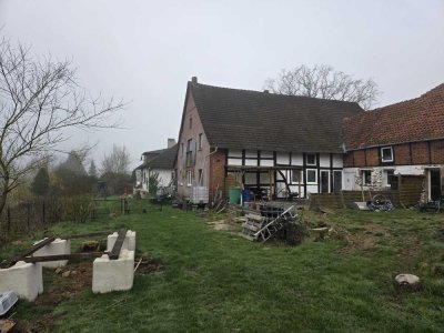 Bauernhof mit Bungalow und riesen Areal zu verkaufen