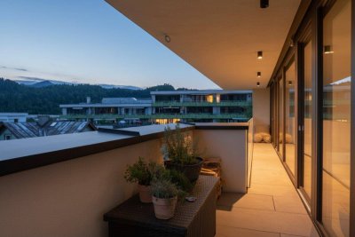 Exklusive 4-Zimmer-Wohnung mit Dachterrasse