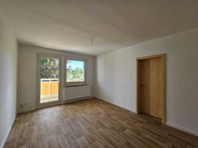 Erdgeschosswohnung mit 3-Zimmern und Balkon in ruhiger Lage mit Aufzug