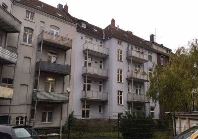 Sanierte 2-Zimmer Wohnung mit Balkon nahe Ossietzkyplatz!