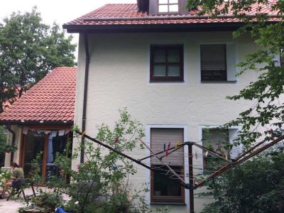 Schönes 5-Zimmer-Haus in Neuried m ö b l i e r t auf Zeit!!!