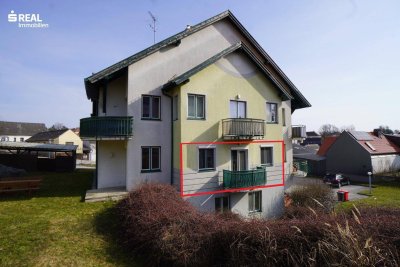 Neuwertige 2-Zimmer-Wohnung mit Balkon &amp; Stellplatz - Top Preis!
