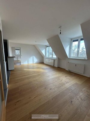AM LIESINGBACH - LICHTDURCHFLUTETE MAISONETTEWOHNUNG MIT EIGENTUMSGARAGE