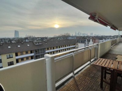 Helle 2-Zimmer-Wohnung mit großem Südbalkon in Toplage von Frankfurt-Bornheim