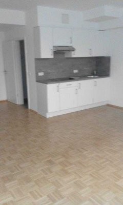 Helle Untergeschoss Wohnung im Zentrum von Erfurt