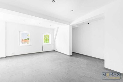 "ERSTBEZUG NACH KOMPLETT SANIERUNG"
1 ZIMMER DACHWOHNUNG UNTER DENKMALSCHUTZ!