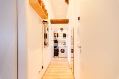 Schöne Dachgeschoss-Wohnung mit 2 Südbalkonen -vermietet-