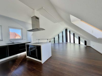 NEU! Moderne Premium-Wohnung  im Einfamilienhaus mit Einbauküche und Balkon in  Bielefeld-Quelle