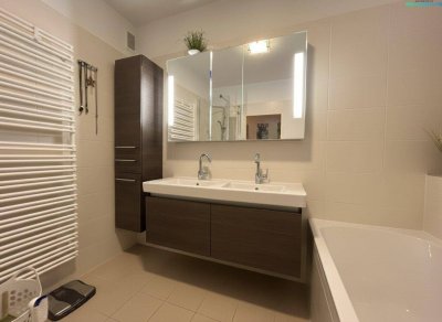Geräumige 4-Zimmer-Wohnung mit Balkon in Krems