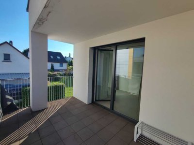 Modernes Apartment in Hochschulnähe, Küche, Bad & Terrasse,  für Studierende & Pendler