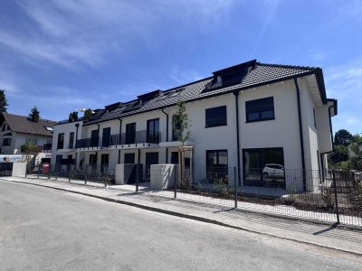 Erstbezug mit hochwertiger Ausstattung – moderne 3-Zimmer-Dachgeschosswohnung mit Westbalkon
