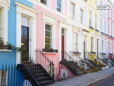 Provi frei 3 Zimmer - Wohnung mit Balkon