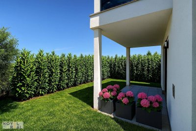 SCHLÜSSELFERTIGES ECKREIHENHAUS - 136 m² - UNABHÄNGIG - KOSTENGÜNSTIG - ZIEGELMASSIV - AUF EIGENGRUND - UNVERBAUTER FERNBLICK