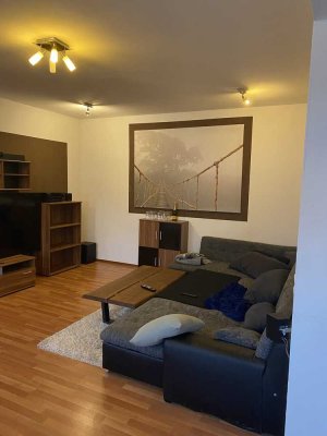 Gepflegte 4-Zimmer-Wohnung mit Balkon in Langquaid.