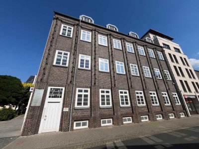 preiswertes Wohnung über den Dächern von Döbeln - charmant moderne 1 Raum Dachgeschoß Wohnung