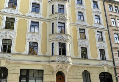 Wunderschöne Dachterrassenwohnung an der Isar - Zentral, denkmalgeschützer Altbau, Alpenblick