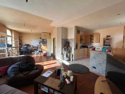 Attraktives 3-Familienhaus, laufend modernisiert, in Duisburg