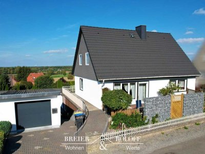 Schöne Aussichten:
Gepflegtes Einfamilienhaus in Nammen