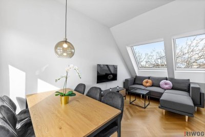 Sanierte DG-WOHNUNG mit über 50m² TERRASSENFLÄCHE | Ca. 2 Min. zur U4 SCHÖNBRUNN | Ca. 15 Min. in den 1. Bezirk