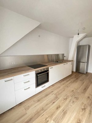 Großzügige 2-Zi. Wohnung direkt am Marktplatz