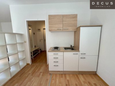 | CHARMANTE 1-ZIMMER-WOHNUNG | HELL &amp; GEMÜTLICH | 1. OBERGESCHOSS | IM GRÜNEN UND DOCH IN DER STADT