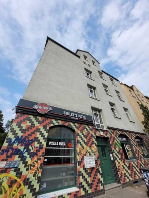 Gemütl. kleine 2 Zi. Whg. m. Wohnküche- einfache EBK & Wa.Bd. mit Fenster