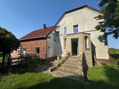 Vielseitiges Wohnhaus mit Potenzial - Umbau zum 3-Familienhaus möglich