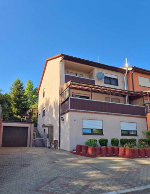 Provisionsfrei!Haus mit 2 Wohnungen und privatem Garten