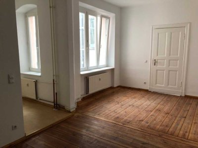 3 Monate mietfrei!  2-Zimmer-Wohnung VH 2. OG  links - Fotos sind Musterfotos