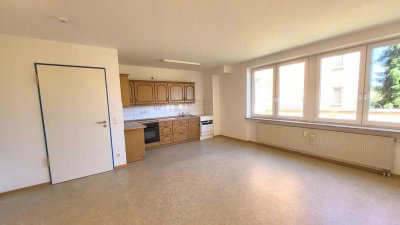 2-Zimmer Wohnung mit Einbauküche in zentraler Lage in Schkeuditz zu vermieten!