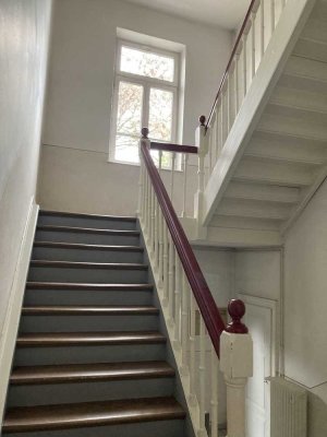 Ab 1.11.2025 4-Zi-Kü-Bad-WC Wohnung im historischen Gebäude