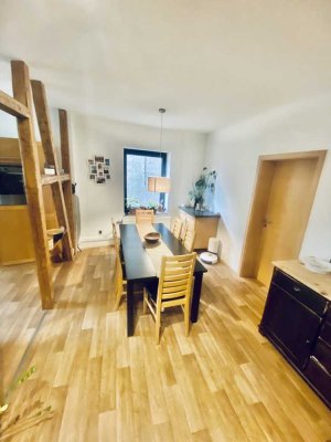 Provisionsfrei: 4 Zimmer, 5 % Rendite, 2 Bäder und Garten – Exklusivität auf der gesamten Etage