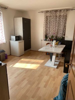Freundliche 2-Zimmer-Wohnung in Hirschberg