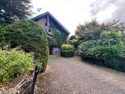 Exklusive Villa in Elten, Emmerich mit Anliegerwohnung