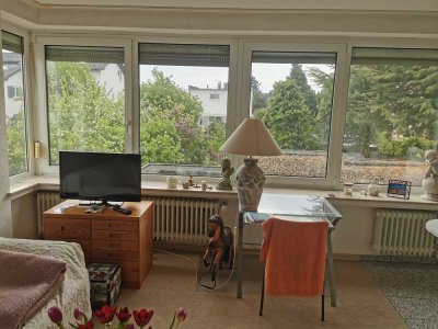 Möbliertes 1 Zimmer Appartement in sehr schöner und ruhiger Lage in Bad Soden Neuenhain