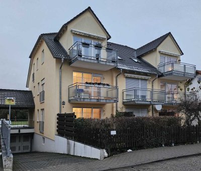 Kapitalanlage: Erdgeschosswohnung mit Terasse/ Gartenanteil und TG-Stellplatz