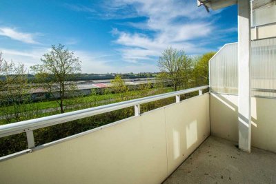 Sofort einziehen! 3-Zimmer-Wohnung mit Balkon und Badewanne.